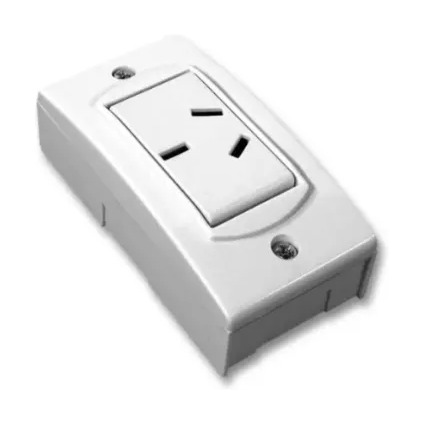 [5040402] TOMACORRIENTES BINORMA 250V-10A